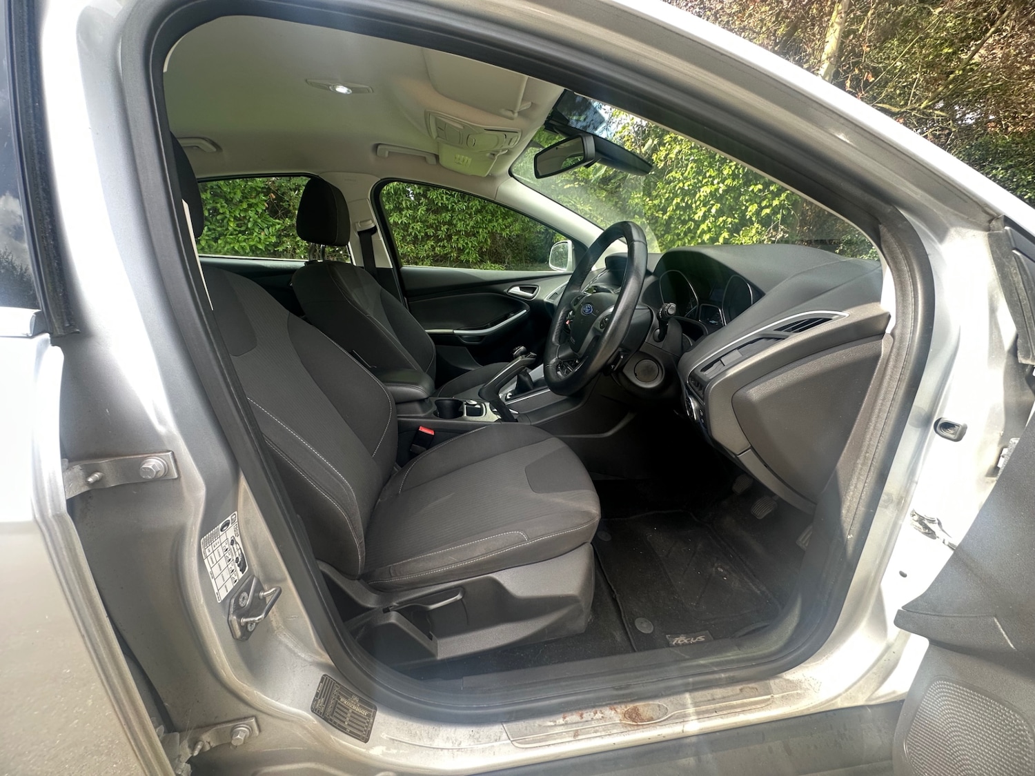 Used Ford Focus 2011 for sale - 76165302: Photo 6