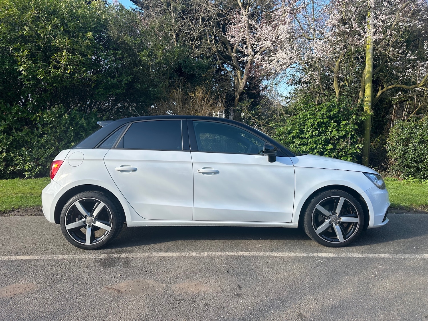 Used Audi A1 2013 for sale - 77721731: Photo 5