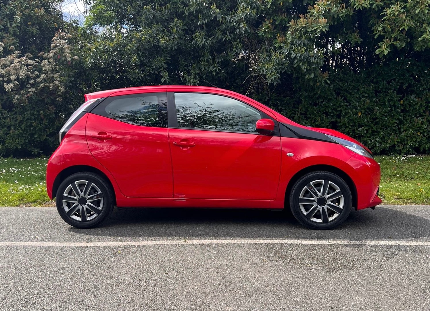 Used Toyota AYGO 2015 for sale - 73050936: Photo 3