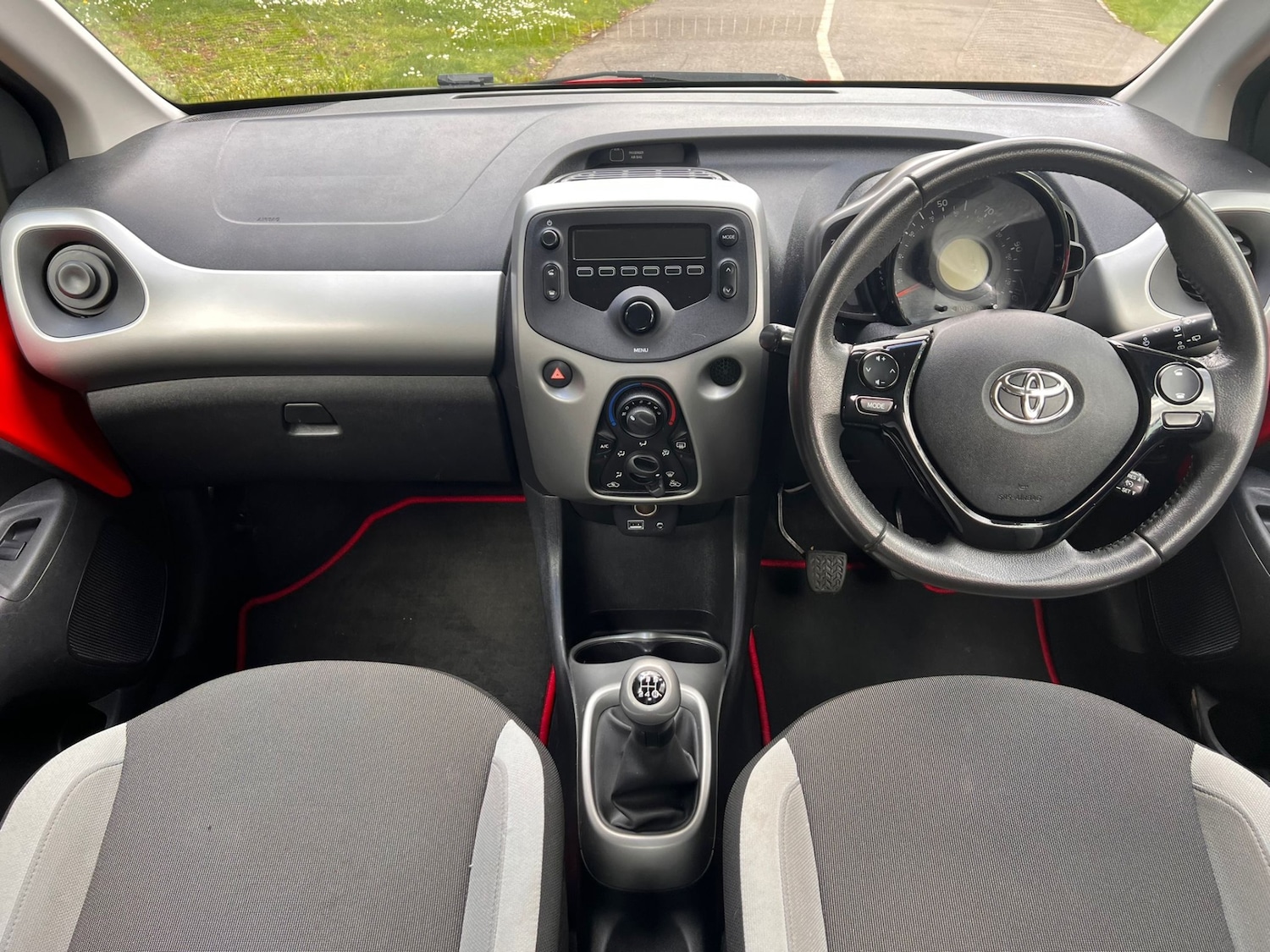 Used Toyota AYGO 2015 for sale - 73050936: Photo 7