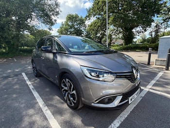 Used Renault Scenic 2017 for sale - 79304151: Photo