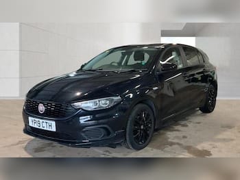 Used Fiat Tipo 2019 for sale - 79831132: Photo