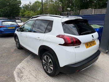 Used Peugeot 2008 2016 for sale - 79304118: Photo