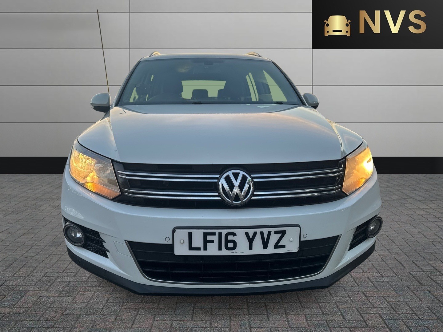 Used Volkswagen Tiguan 2016 for sale - 76662738: Photo 2