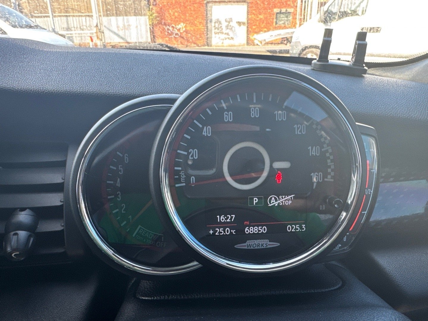 Used MINI Convertible 2018 for sale - 77464801: Photo 13