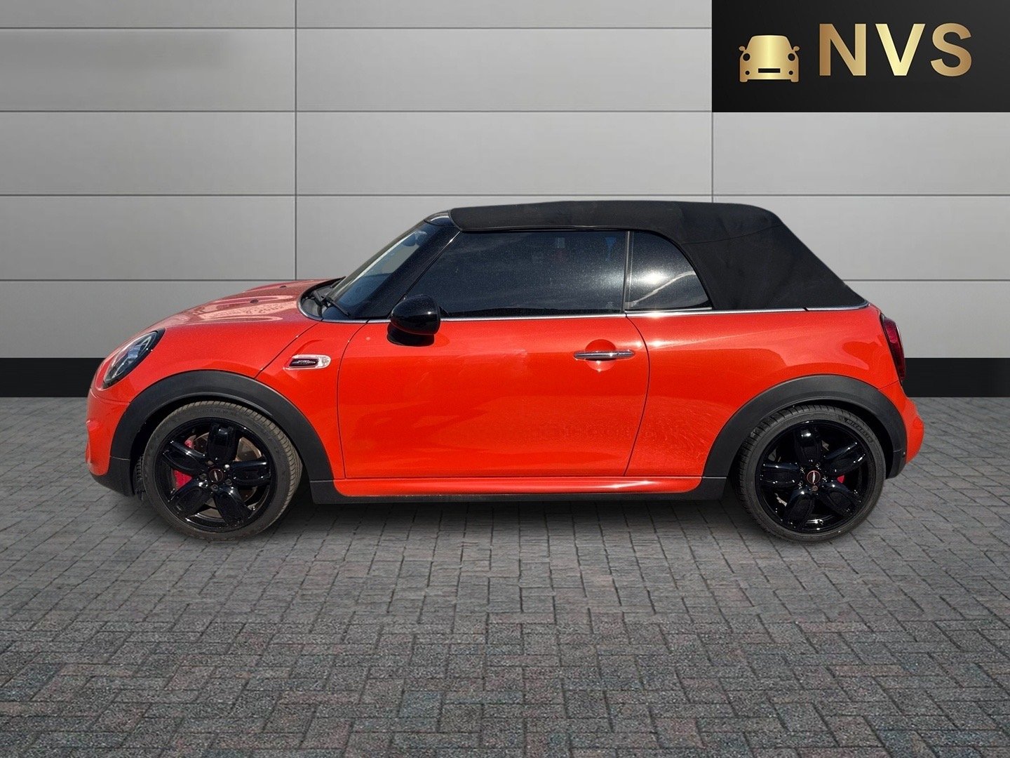 Used MINI Convertible 2018 for sale - 77464801: Photo 4
