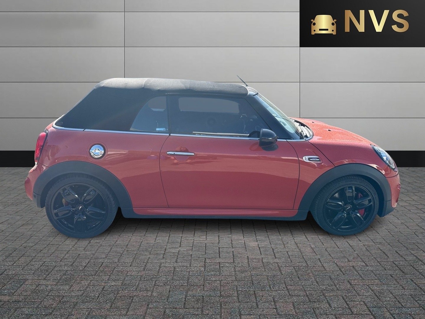 Used MINI Convertible 2018 for sale - 77464801: Photo 8