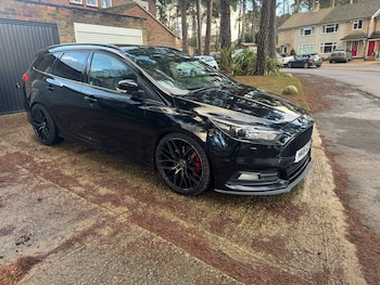 Used Ford Focus 2016 for sale - 77363596: Photo