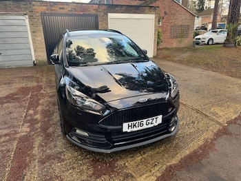 Used Ford Focus 2016 for sale - 77363596: Photo