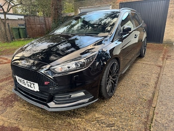 Used Ford Focus 2016 for sale - 77363596: Photo