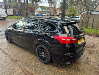 Used Ford Focus 2016 for sale - 77363596: Photo