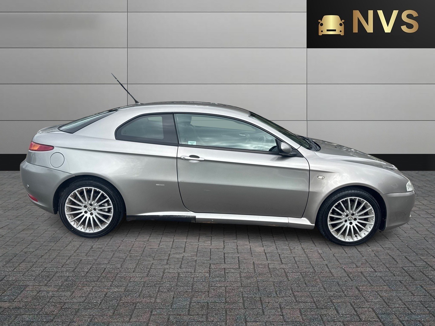 Used Alfa Romeo GT 2007 for sale - 78121584: Photo 8