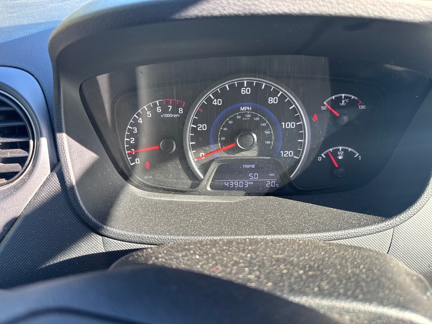 Used Hyundai i10 2017 for sale - 76075997: Photo 13