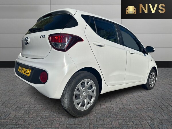 Used Hyundai i10 2017 for sale - 76075997: Photo 7