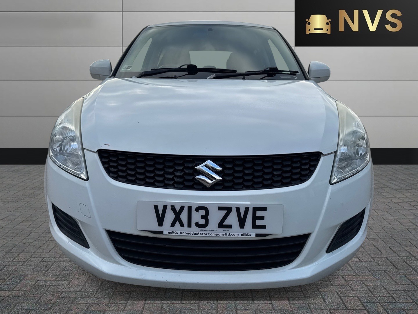 Used Suzuki Swift 2013 for sale - 76706142: Photo 2