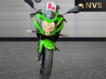 Used Kawasaki Ninja 2021 for sale - bike-78218014: Photo