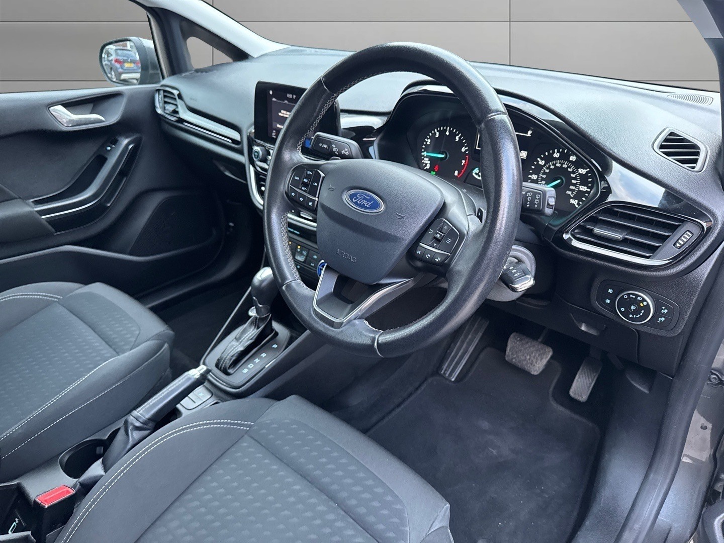 Used Ford Fiesta 2018 for sale - 77830145: Photo 9