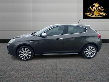 Used Alfa Romeo Giulietta 2011 for sale - 78621162: Photo