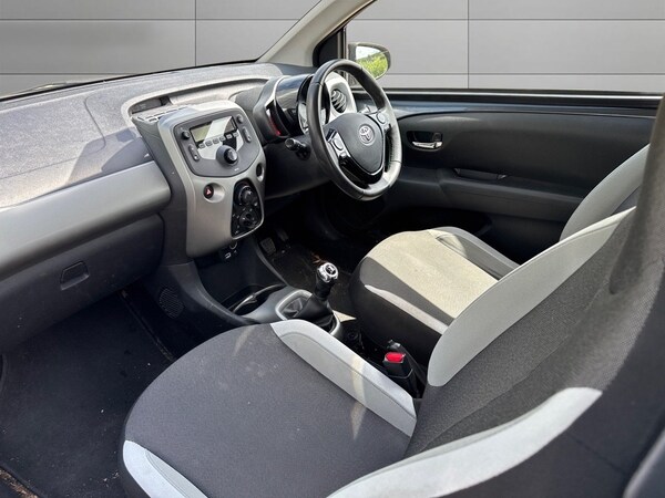 Used Toyota AYGO 2016 for sale - 75615844: Photo 12