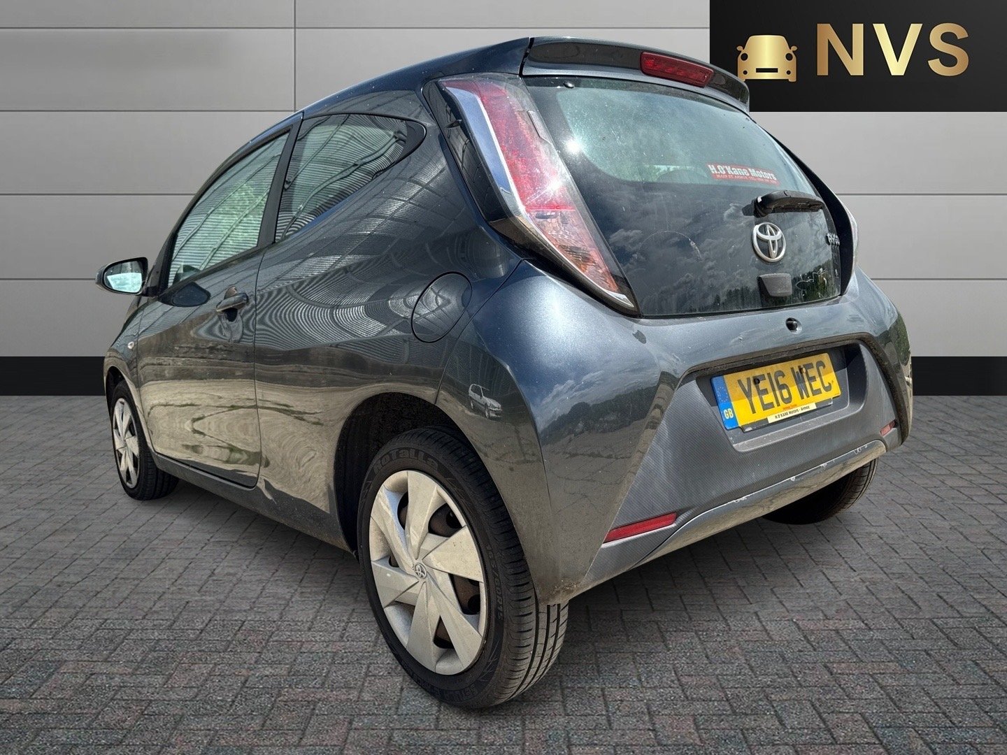 Vehicle 5