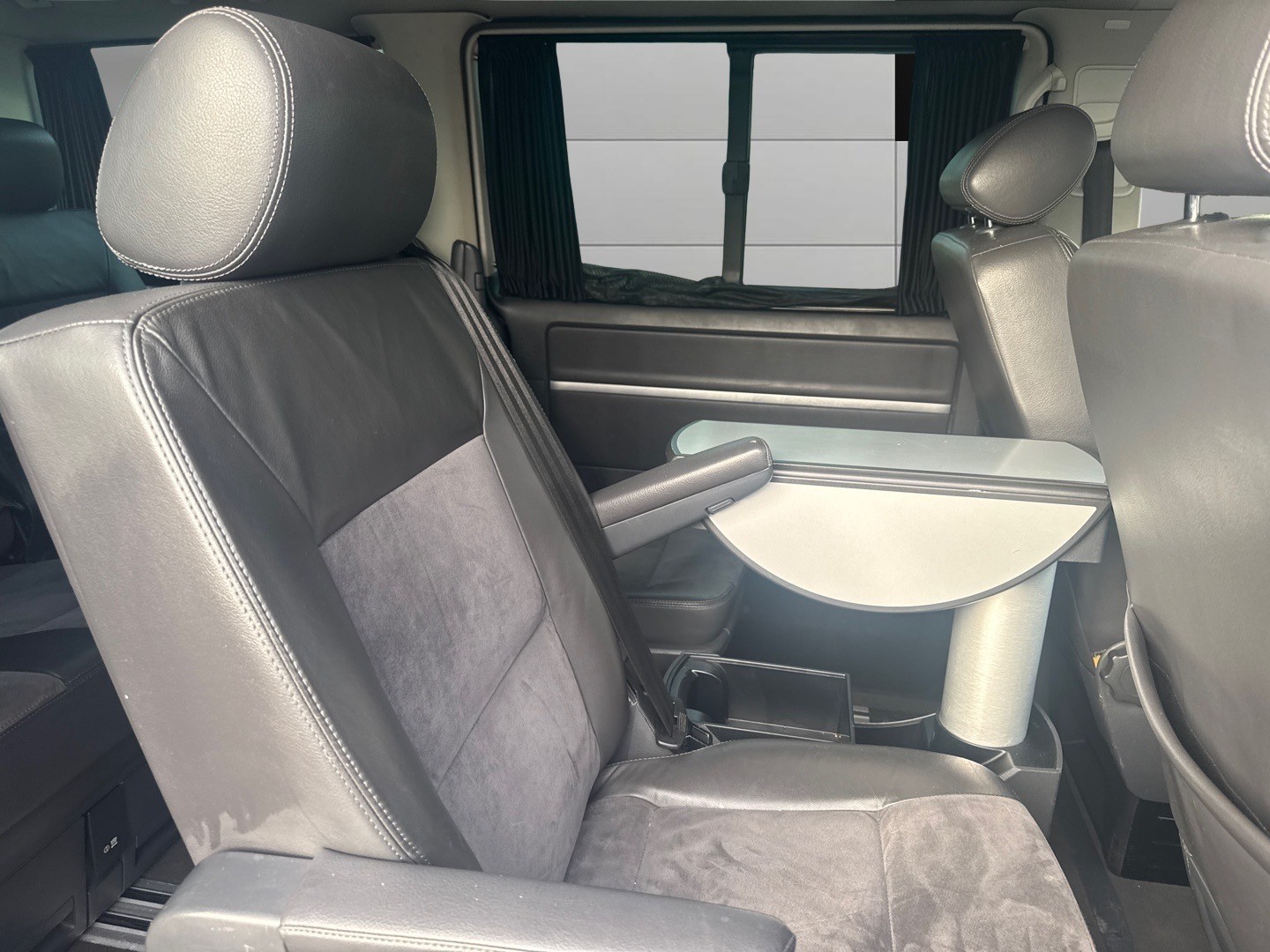 Used Volkswagen Caravelle 2007 for sale - 77083304: Photo 11