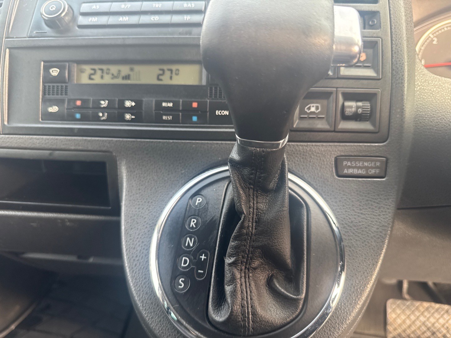 Used Volkswagen Caravelle 2007 for sale - 77083304: Photo 21