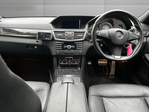 Used Mercedes-Benz 350 SL 2023 for sale - 71380895: Photo 10