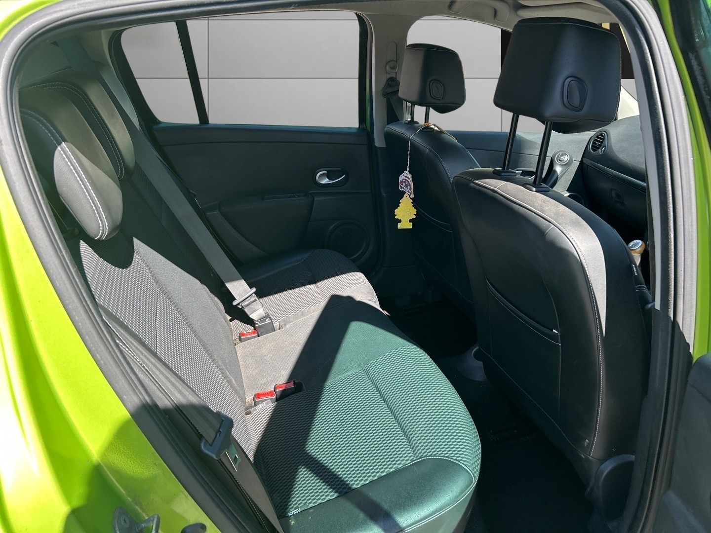 Used Renault Clio 2010 for sale - 78155382: Photo 11