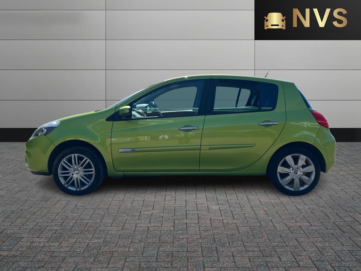 Used Renault Clio 2010 for sale - 78155382: Photo 4
