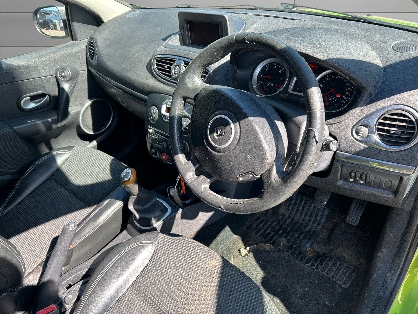 Used Renault Clio 2010 for sale - 78155382: Photo 9