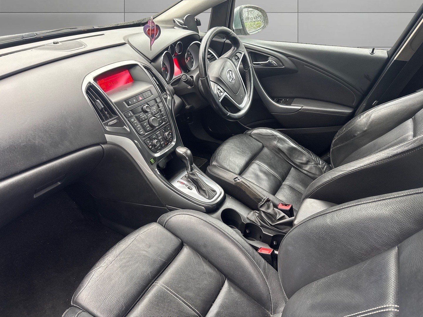 Used Vauxhall Astra 2013 for sale - 77616339: Photo 12