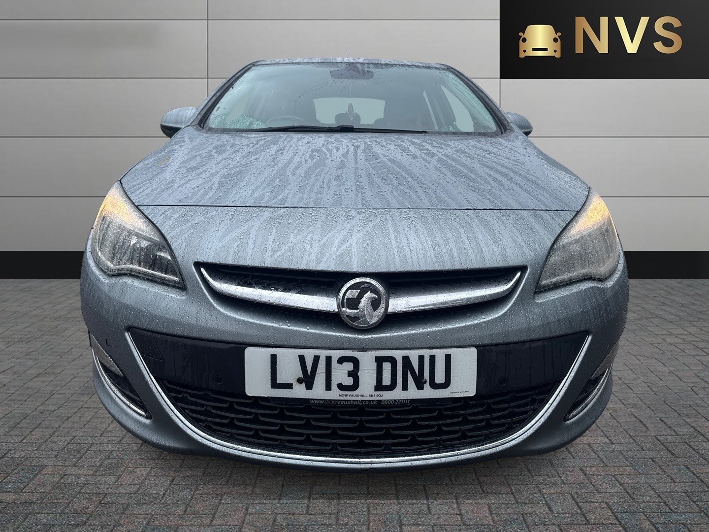 Used Vauxhall Astra 2013 for sale - 77616339: Photo 2