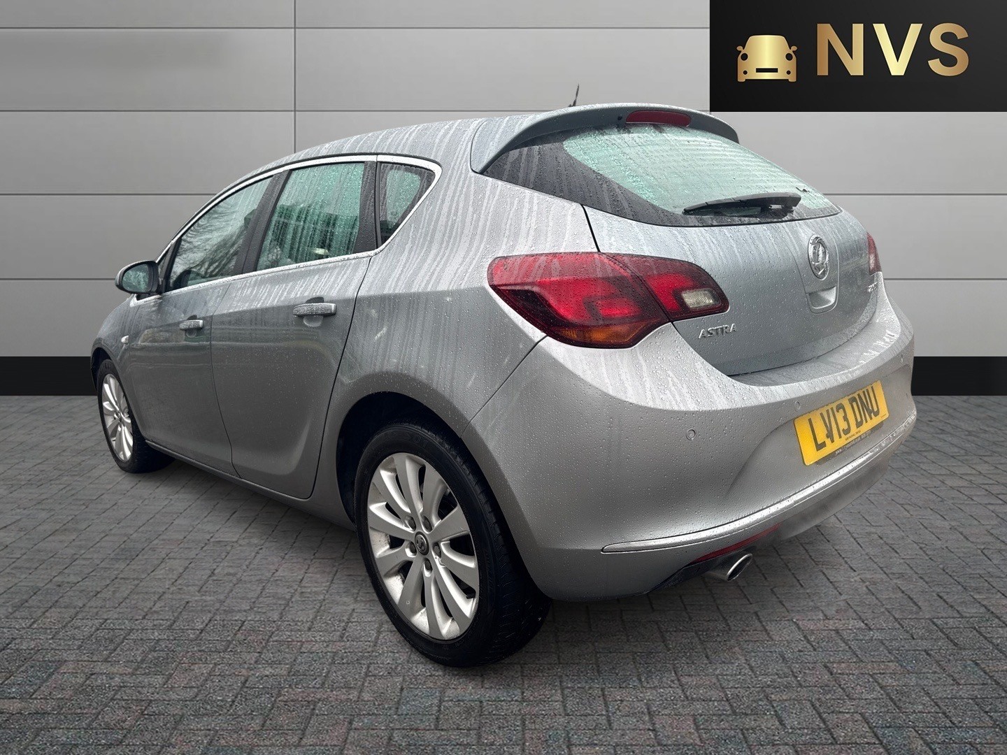 Used Vauxhall Astra 2013 for sale - 77616339: Photo 5