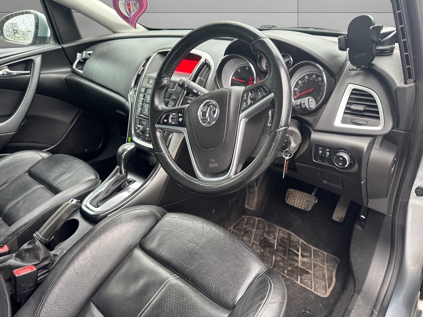 Used Vauxhall Astra 2013 for sale - 77616339: Photo 9