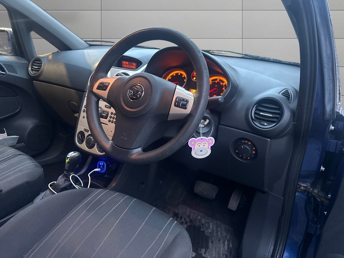 Used Vauxhall Corsa 2008 for sale - 77400041: Photo 9