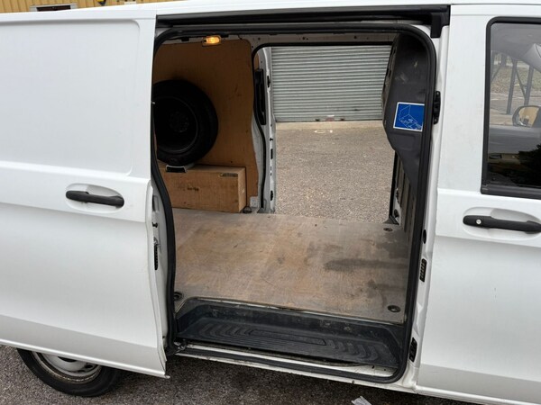 Used Mercedes-Benz Vito 2015 for sale - 76312376: Photo 11