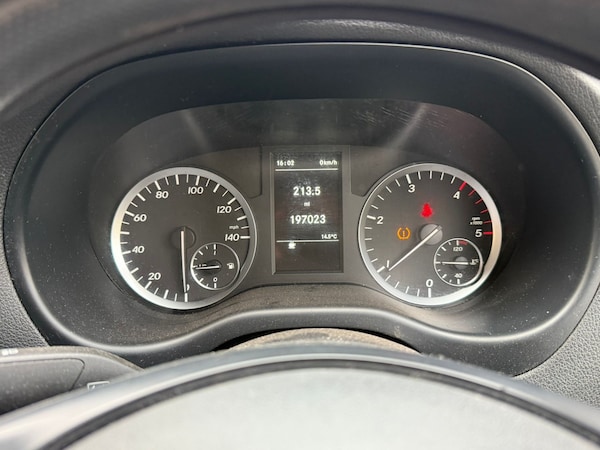 Used Mercedes-Benz Vito 2015 for sale - 76312376: Photo 15