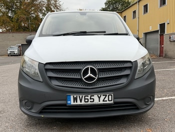 Used Mercedes-Benz Vito 2015 for sale - 76312376: Photo 2
