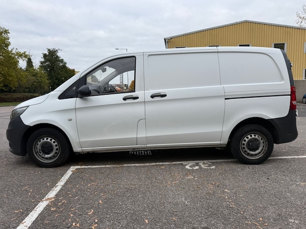 Used Mercedes-Benz Vito 2015 for sale - 76312376: Photo 4