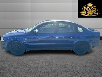 Used Volkswagen Passat 2001 for sale - 78706110: Photo