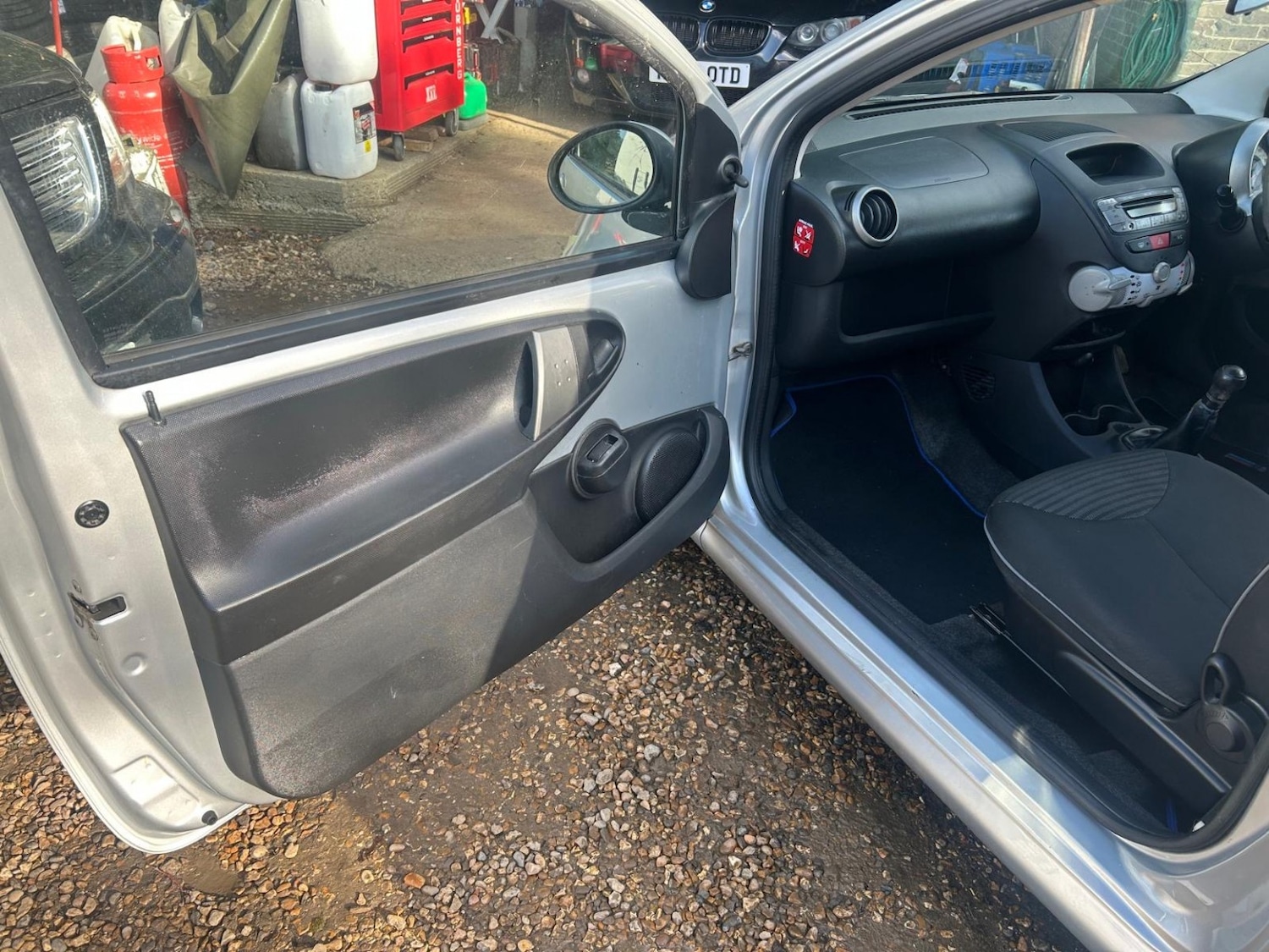 Used Peugeot 107 2013 for sale - 76769374: Photo 13