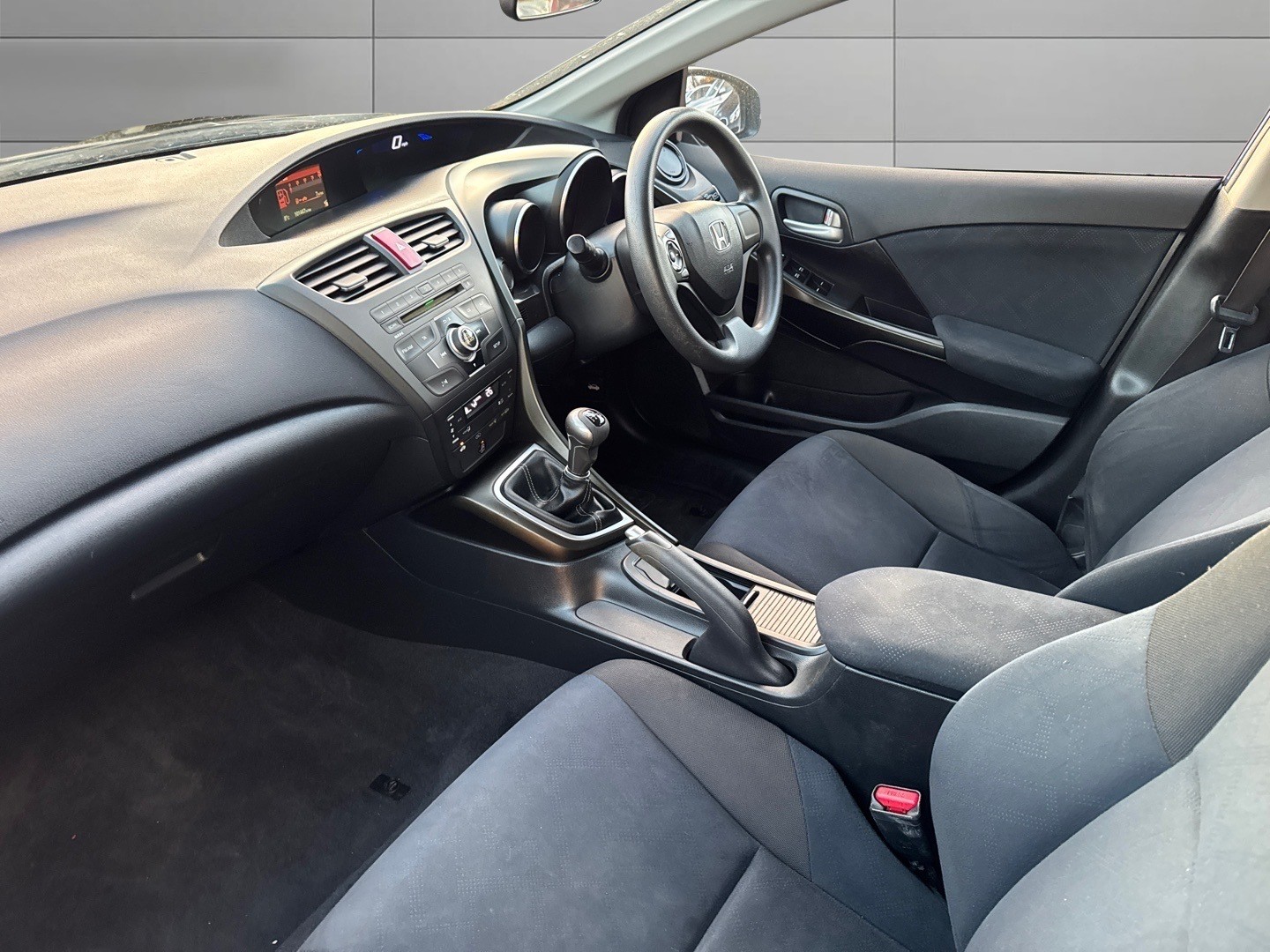 Used Honda Civic 2012 for sale - 76624433: Photo 12