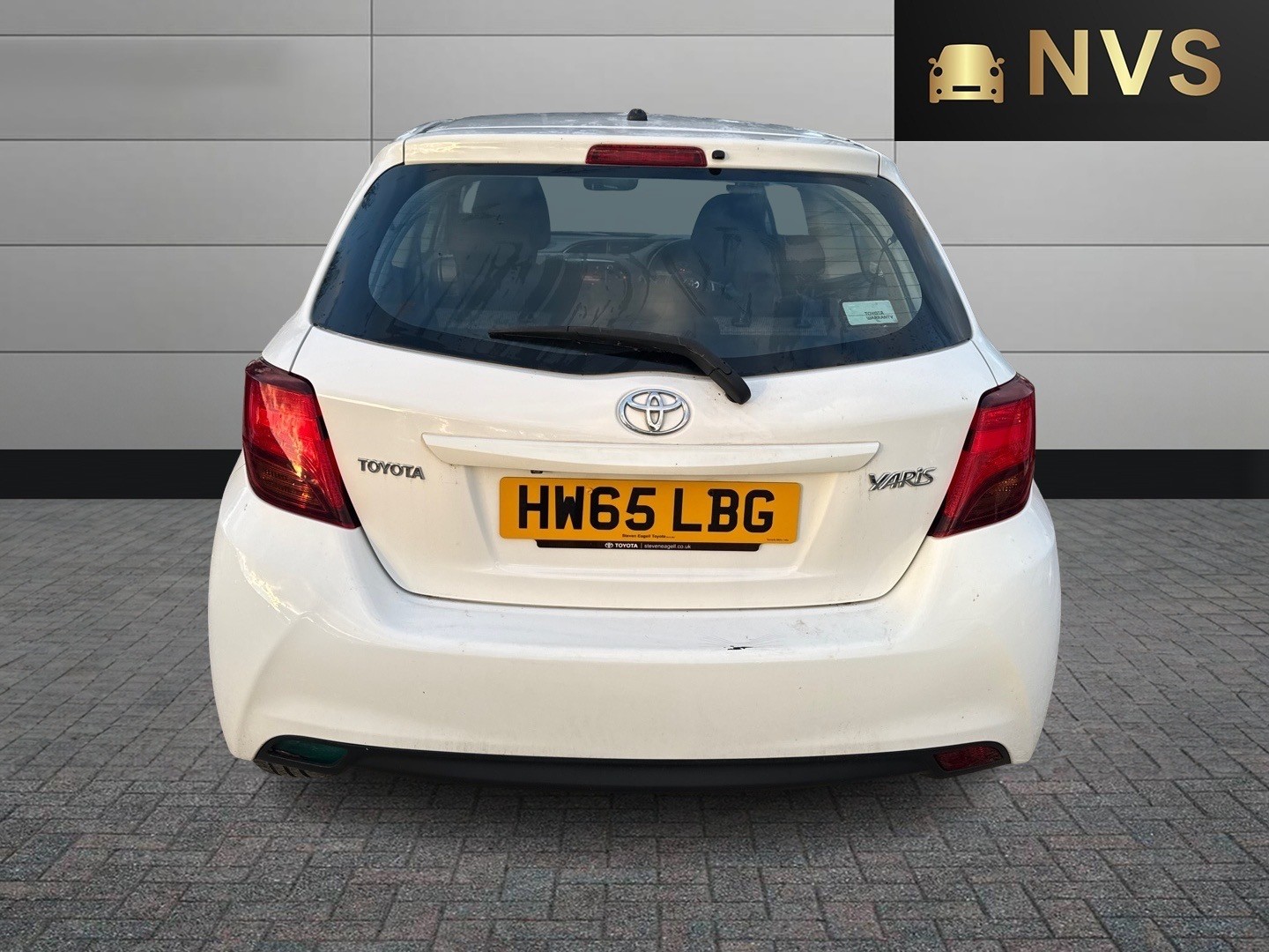 Used Toyota Yaris 2015 for sale - 76624434: Photo 6