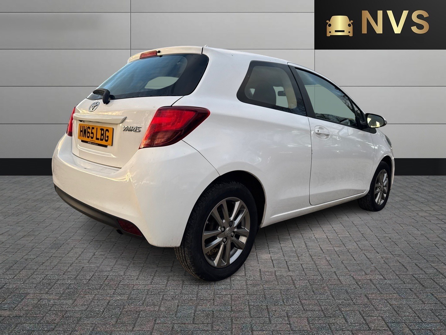 Used Toyota Yaris 2015 for sale - 76624434: Photo 7