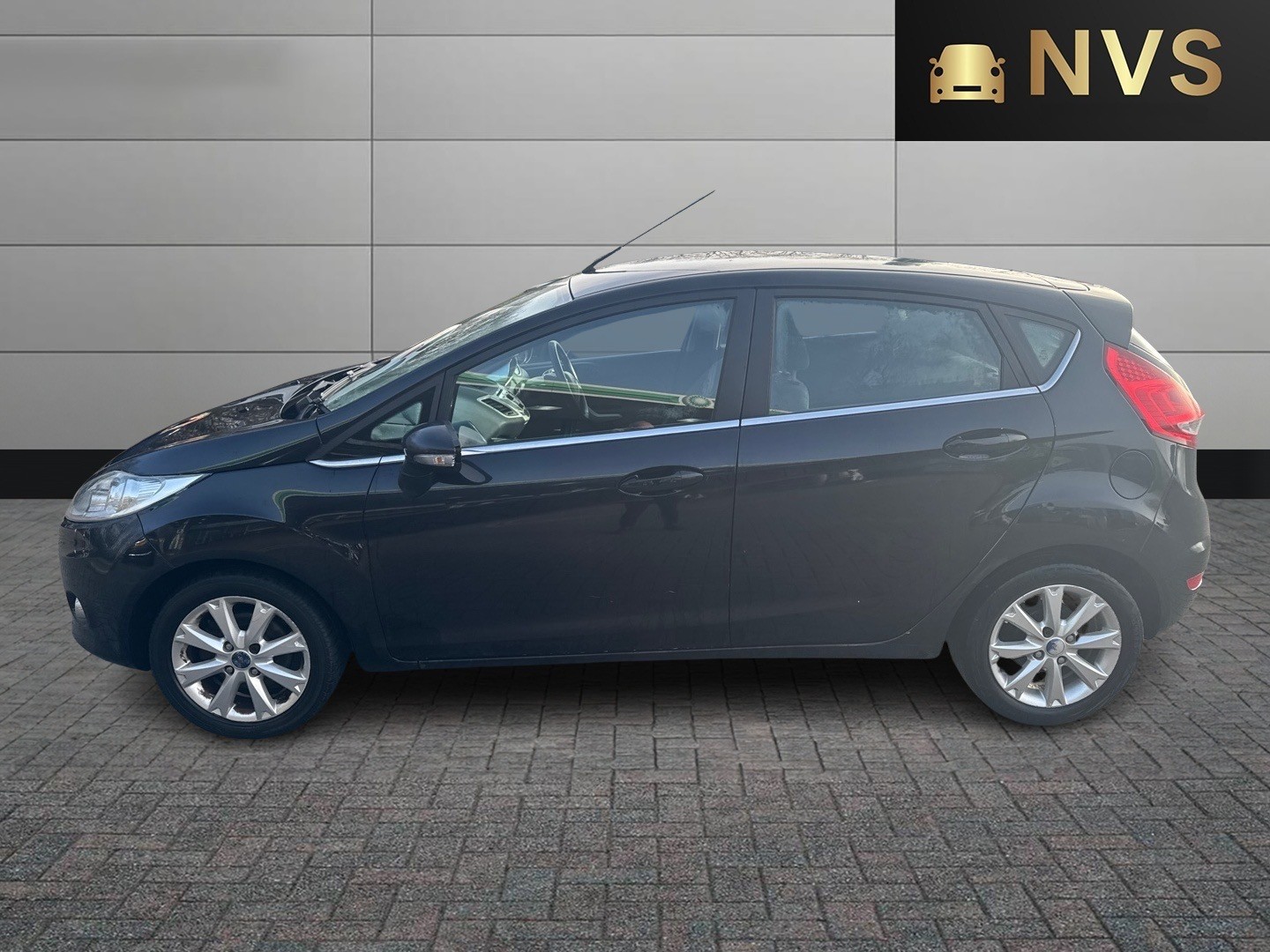 Used Ford Fiesta 2009 for sale - 77085301: Photo 4
