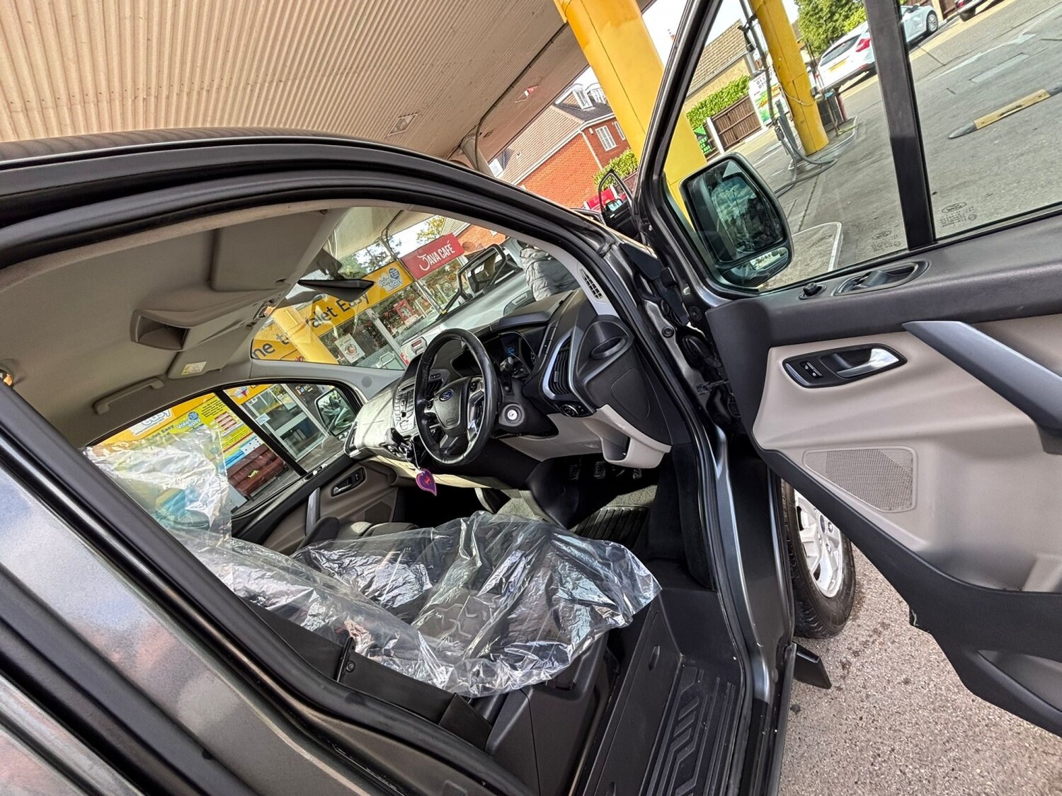 Used Ford Transit 2015 for sale - 76178968: Photo 10