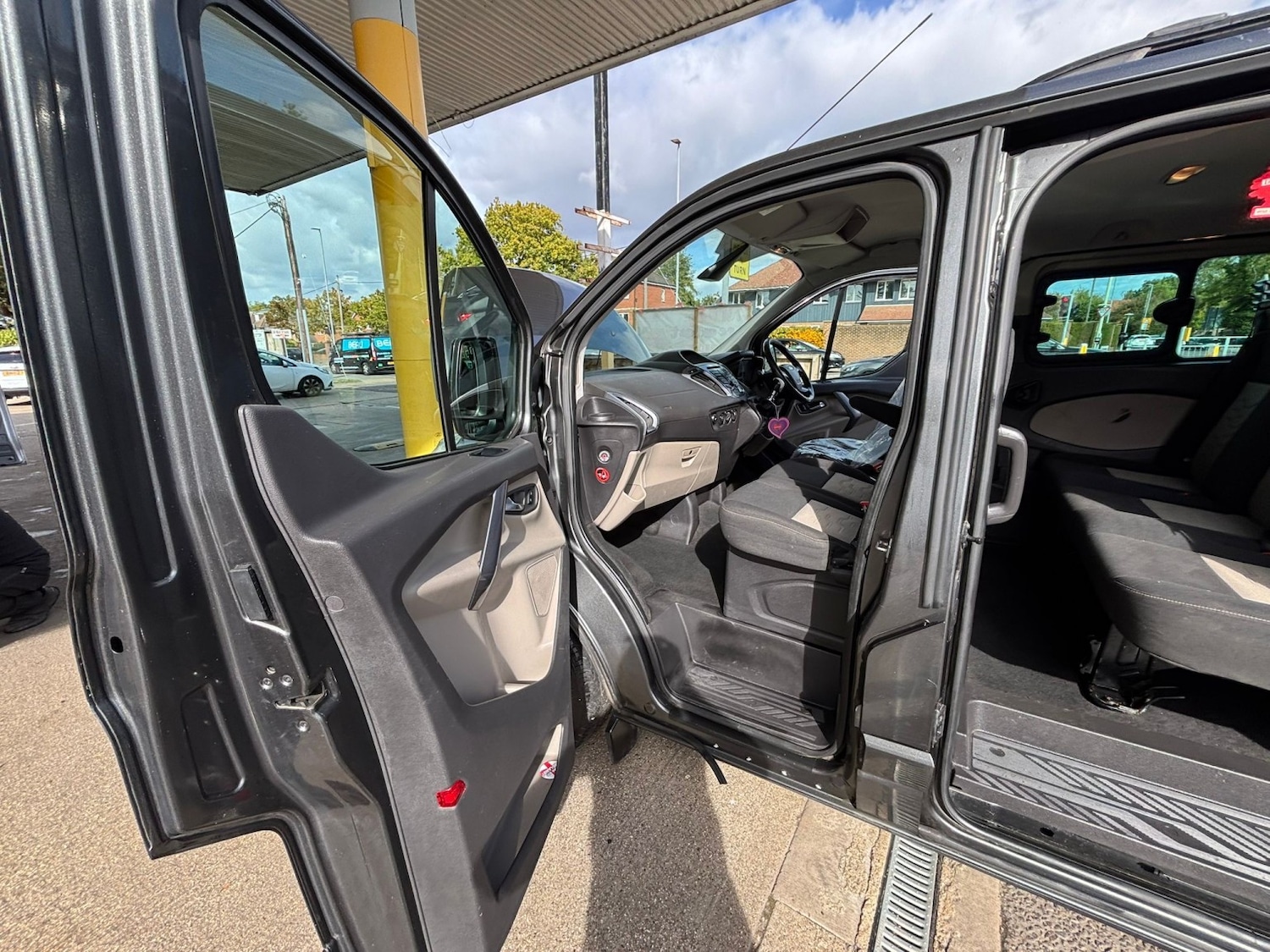 Used Ford Transit 2015 for sale - 76178968: Photo 8