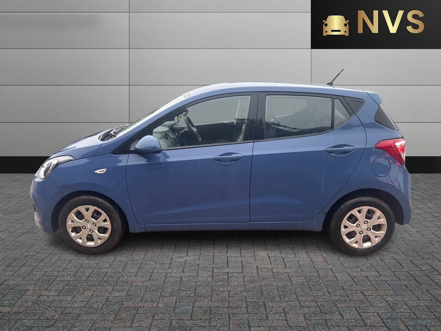 Used Hyundai i10 2016 for sale - 77567507: Photo 4