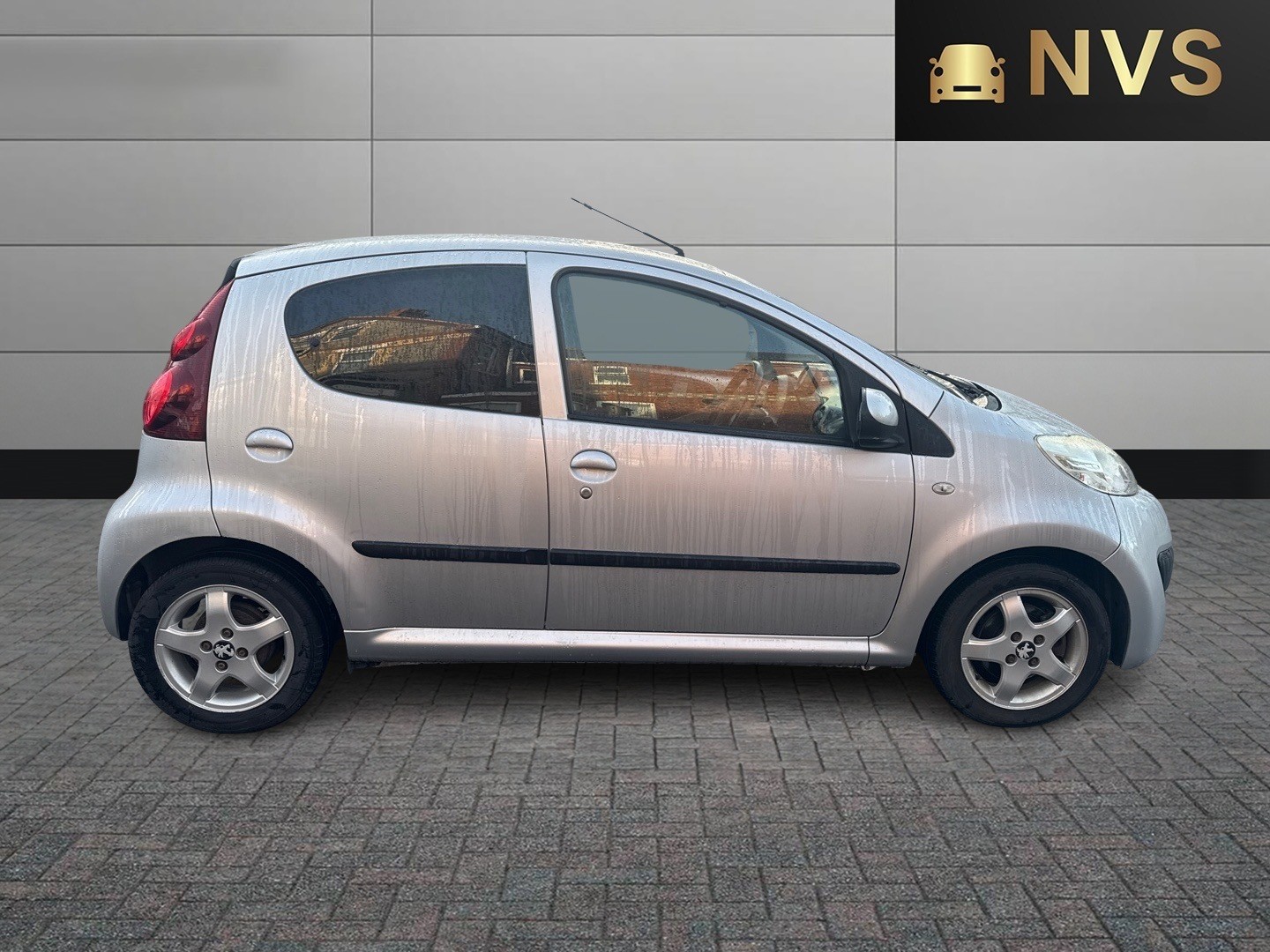 Used Peugeot 107 2013 for sale - 76940070: Photo 8
