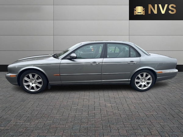 Used Jaguar XJ 2003 for sale - 76316390: Photo 4